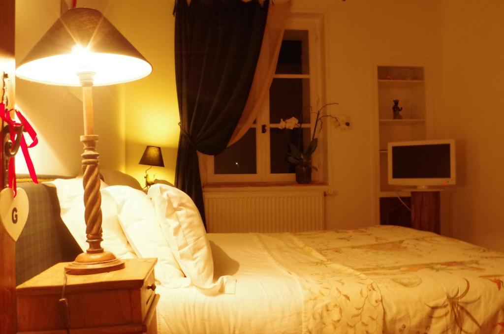 La Touche Bed & Breakfast Menetou-sur-Nahon Room photo